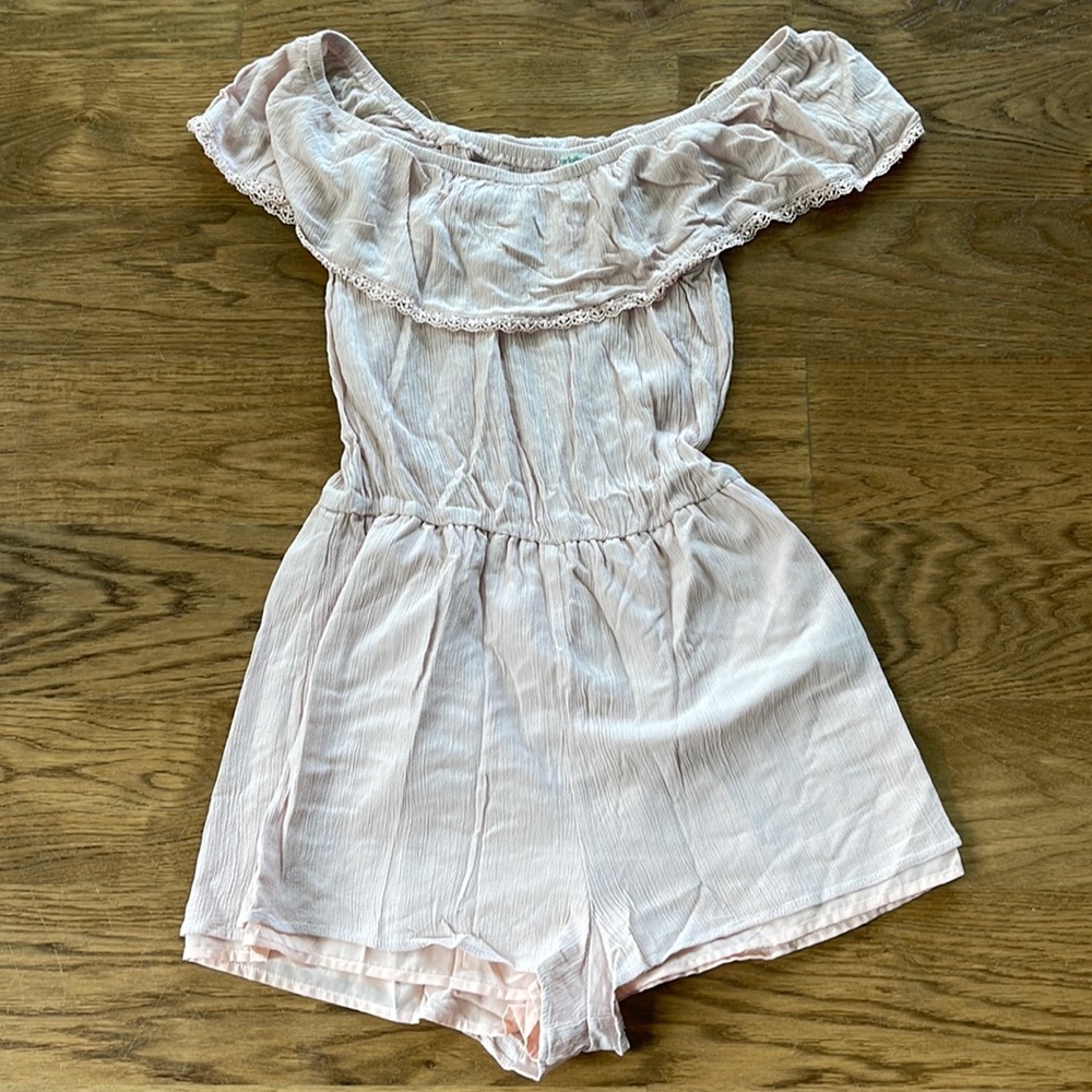 NEW Without Tag Charlotte Russe Off the Shoulder Romper